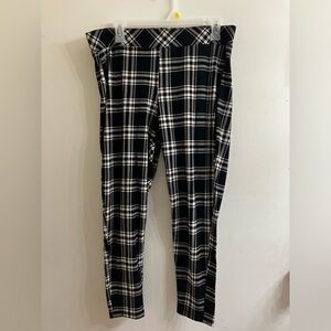 Womens 2XL Black Plaid Torrid Leggings